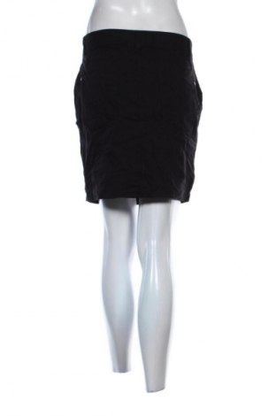 Пола Janina, Размер M, Цвят Черен, Цена 2,04 €