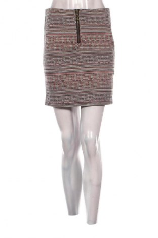 Пола Liberto, Размер S, Цвят Многоцветен, Цена 2,04 €