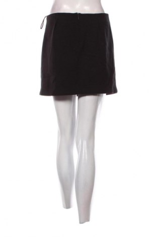 Пола Mango, Размер S, Цвят Черен, Цена 2,55 €