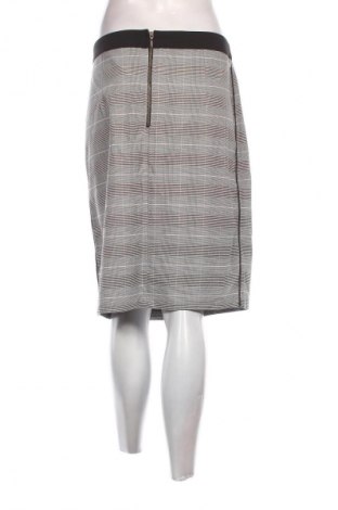 Пола Miss Etam, Размер XL, Цвят Многоцветен, Цена 3,57 €