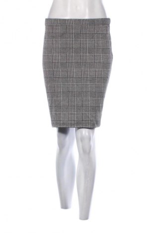 Пола Montego, Размер M, Цвят Многоцветен, Цена 2,04 €