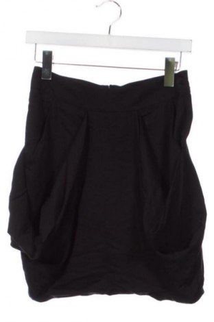 Пола Numph, Размер XS, Цвят Черен, Цена 3,57 €