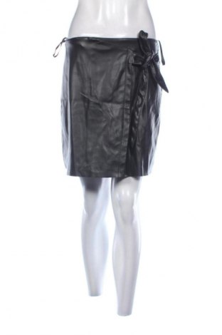 Rock ONLY, Größe M, Farbe Schwarz, Preis 3,99 €