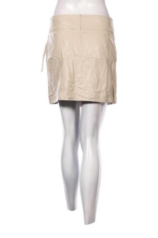 Пола Please, Размер M, Цвят Бежов, Цена 2,04 €