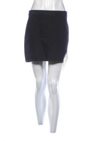 Пола Reserved, Размер S, Цвят Черен, Цена 2,55 €