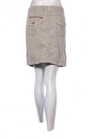 Пола S.Oliver, Размер M, Цвят Бежов, Цена 2,55 €