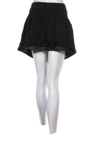 Пола Stradivarius, Размер XL, Цвят Черен, Цена 2,04 €