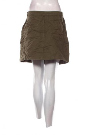 Пола Terranova, Размер M, Цвят Зелен, Цена 2,04 €