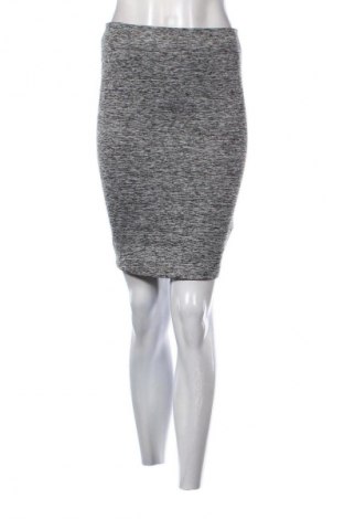 Пола Terranova, Размер S, Цвят Многоцветен, Цена 3,06 €