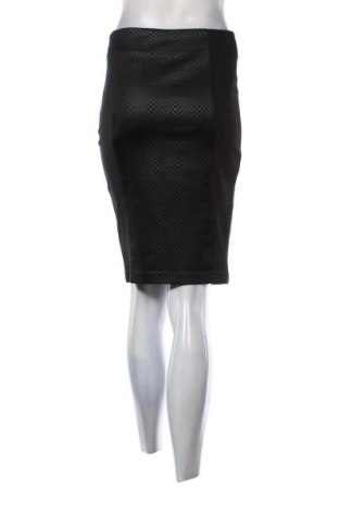 Пола Top Secret, Размер M, Цвят Многоцветен, Цена 2,04 €