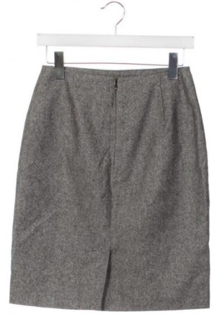 Пола Unbranded, Размер S, Цвят Сив, Цена 7,15 €