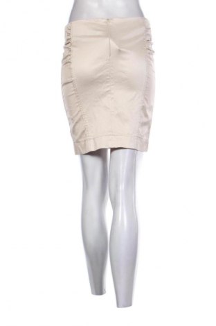 Пола Unbranded, Размер M, Цвят Бежов, Цена 2,55 €