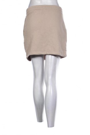 Пола Unbranded, Размер M, Цвят Бежов, Цена 2,22 €