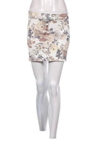 Пола Unbranded, Размер S, Цвят Многоцветен, Цена 2,04 €