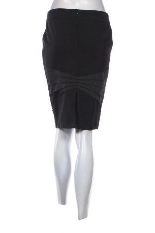 Пола Unbranded, Размер S, Цвят Черен, Цена 2,04 €