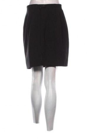 Пола Unbranded, Размер S, Цвят Черен, Цена 2,04 €