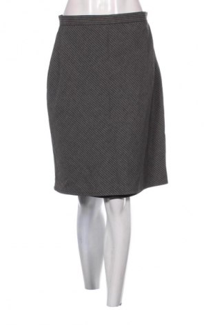 Пола Unbranded, Размер M, Цвят Многоцветен, Цена 2,04 €