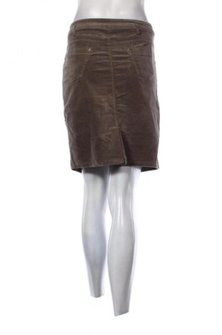 Пола Unbranded, Размер M, Цвят Кафяв, Цена 2,04 €