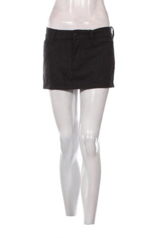 Пола Unbranded, Размер S, Цвят Сив, Цена 2,04 €