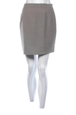 Пола Unbranded, Размер S, Цвят Бежов, Цена 2,04 €