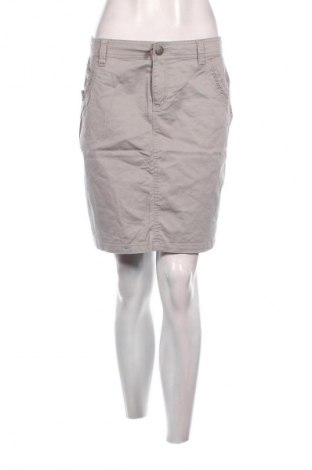 Пола Unbranded, Размер M, Цвят Сив, Цена 2,04 €