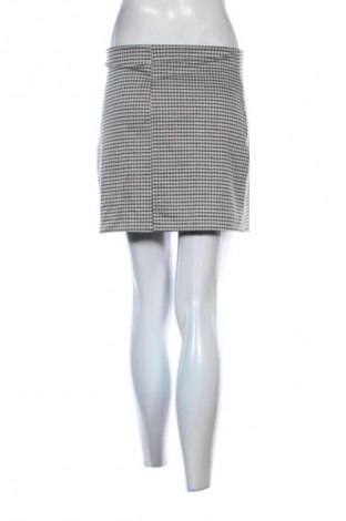 Пола Unbranded, Размер S, Цвят Многоцветен, Цена 2,04 €