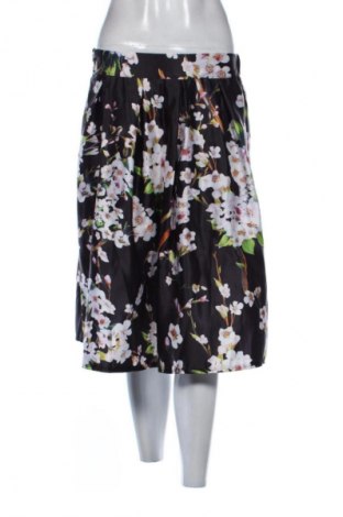 Пола Unbranded, Размер S, Цвят Многоцветен, Цена 2,04 €