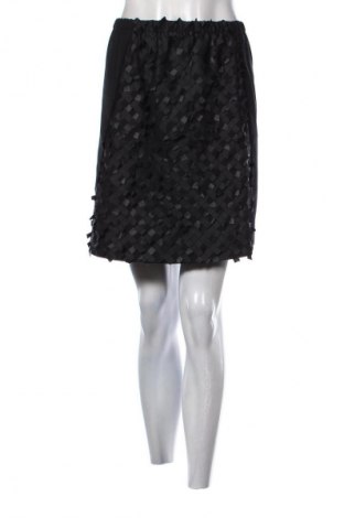 Пола Unbranded, Размер S, Цвят Черен, Цена 3,06 €