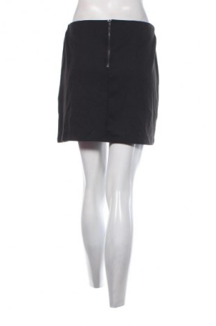 Пола Vero Moda, Размер S, Цвят Черен, Цена 9,20 €