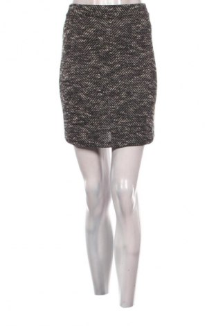 Пола Vero Moda, Размер M, Цвят Многоцветен, Цена 2,55 €