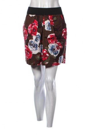 Пола Vero Moda, Размер L, Цвят Многоцветен, Цена 2,04 €