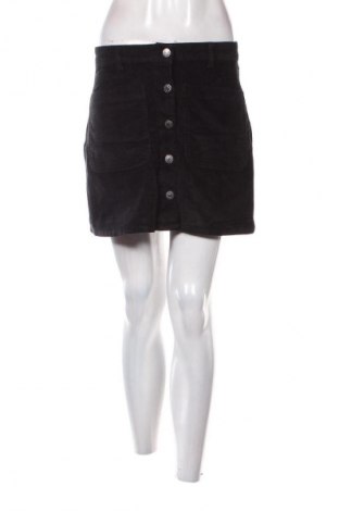 Пола Vero Moda, Размер S, Цвят Черен, Цена 2,55 €