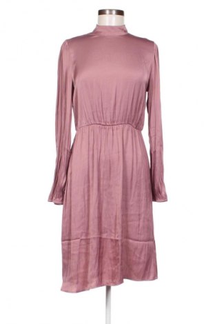 Kleid Aada Studios, Größe S, Farbe Aschrosa, Preis 14,99 €