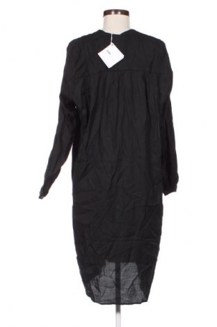 Kleid Aada Studios, Größe S, Farbe Schwarz, Preis € 22,99