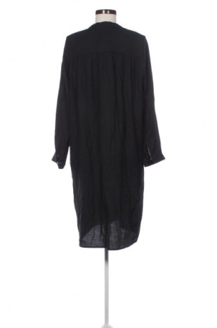 Kleid Aada Studios, Größe M, Farbe Schwarz, Preis € 22,99