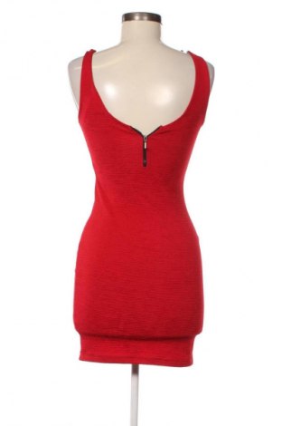 Šaty  Alcott, Velikost S, Barva Červená, Cena  69,00 Kč