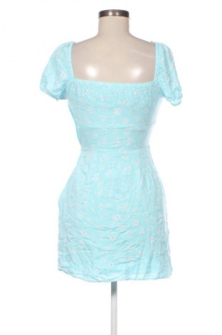 Kleid Bershka, Größe M, Farbe Mehrfarbig, Preis € 2,99