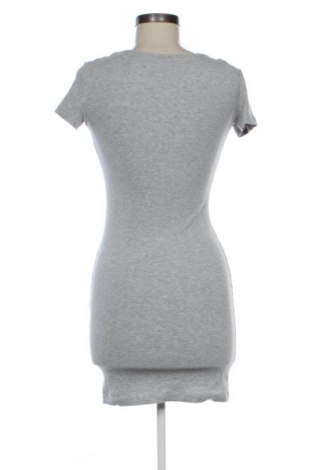 Рокля Bershka, Размер S, Цвят Сив, Цена 2,04 €