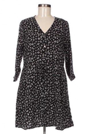 Šaty  Colloseum, Velikost M, Barva Vícebarevné, Cena  49,00 Kč