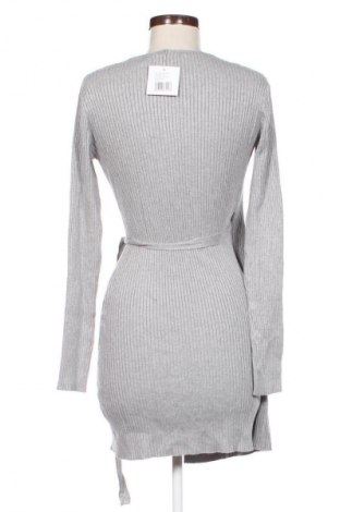 Šaty  Edited, Velikost M, Barva Šedá, Cena  1 649,00 Kč
