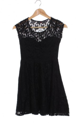 Ruha Fb Sister, Méret XS, Szín Fekete, Ár 1 389 Ft