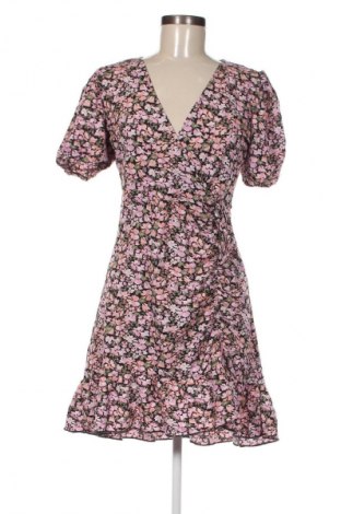 Kleid Gina Tricot, Größe M, Farbe Mehrfarbig, Preis € 3,99