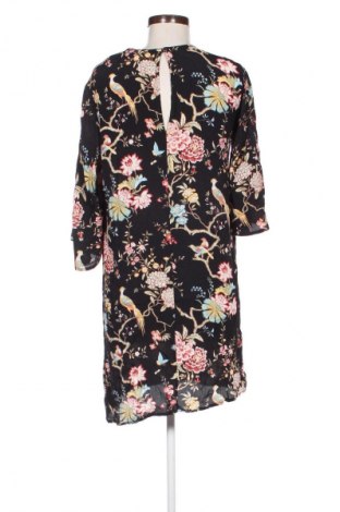 Šaty  H&M, Velikost S, Barva Vícebarevné, Cena  59,00 Kč