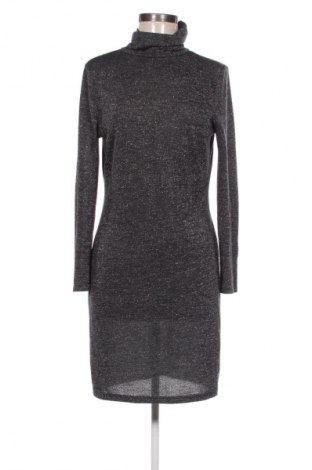 Šaty  H&M, Velikost M, Barva Vícebarevné, Cena  279,00 Kč