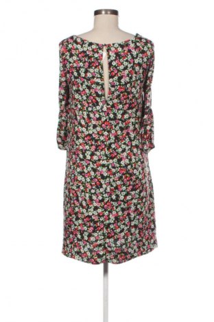 Šaty  H&M, Velikost M, Barva Vícebarevné, Cena  203,00 Kč