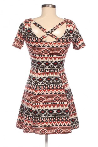 Sukienka H&M, Rozmiar S, Kolor Kolorowy, Cena 25,00 zł