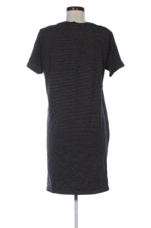 Šaty  H&M, Velikost XL, Barva Vícebarevné, Cena  169,00 Kč