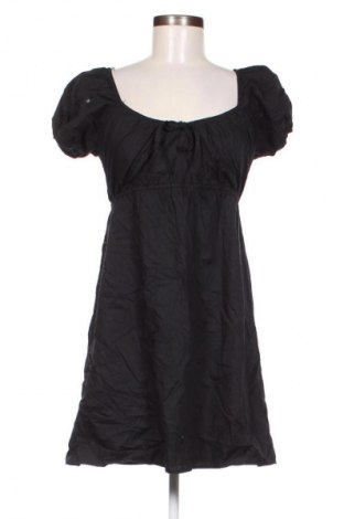 Рокля Hollister, Размер M, Цвят Черен, Цена 3,57 €