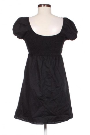 Рокля Hollister, Размер M, Цвят Черен, Цена 3,57 €