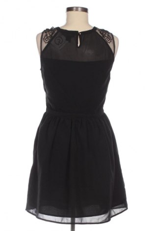 Šaty  Jennyfer, Velikost M, Barva Černá, Cena  149,00 Kč